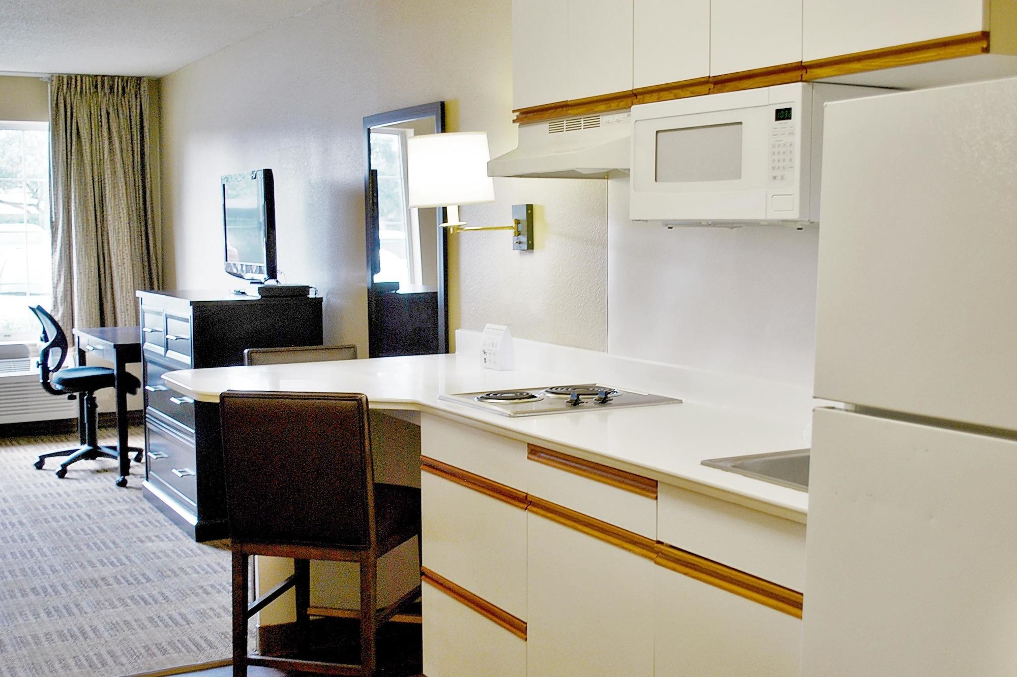 Extended Stay America Suites - Kansas City - Country Club Plaza Exterior foto
